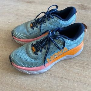 Hoka One One Bondi 7